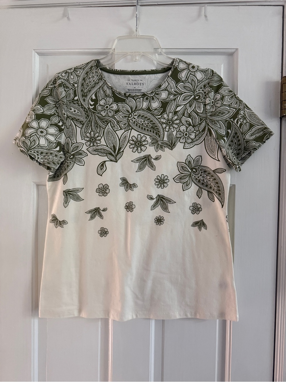 Talbots Olive & Cream Floral Short Sleeve Tee, size M.